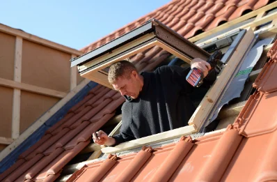 Pose de fenêtres de toit Velux à Pourcy
